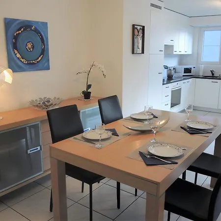 דירה Camelia By Fewotessin *